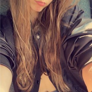 Meet your Posher, Kena